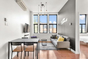 M11 The Simpsons Suite 3BR in The Heart of MTL